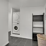 Vakantiehuis 3 Bedroom Beautiful In *