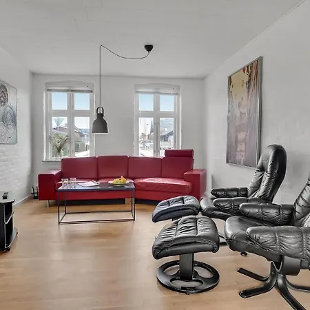 3 Bedroom Beautiful In Nyaraló *